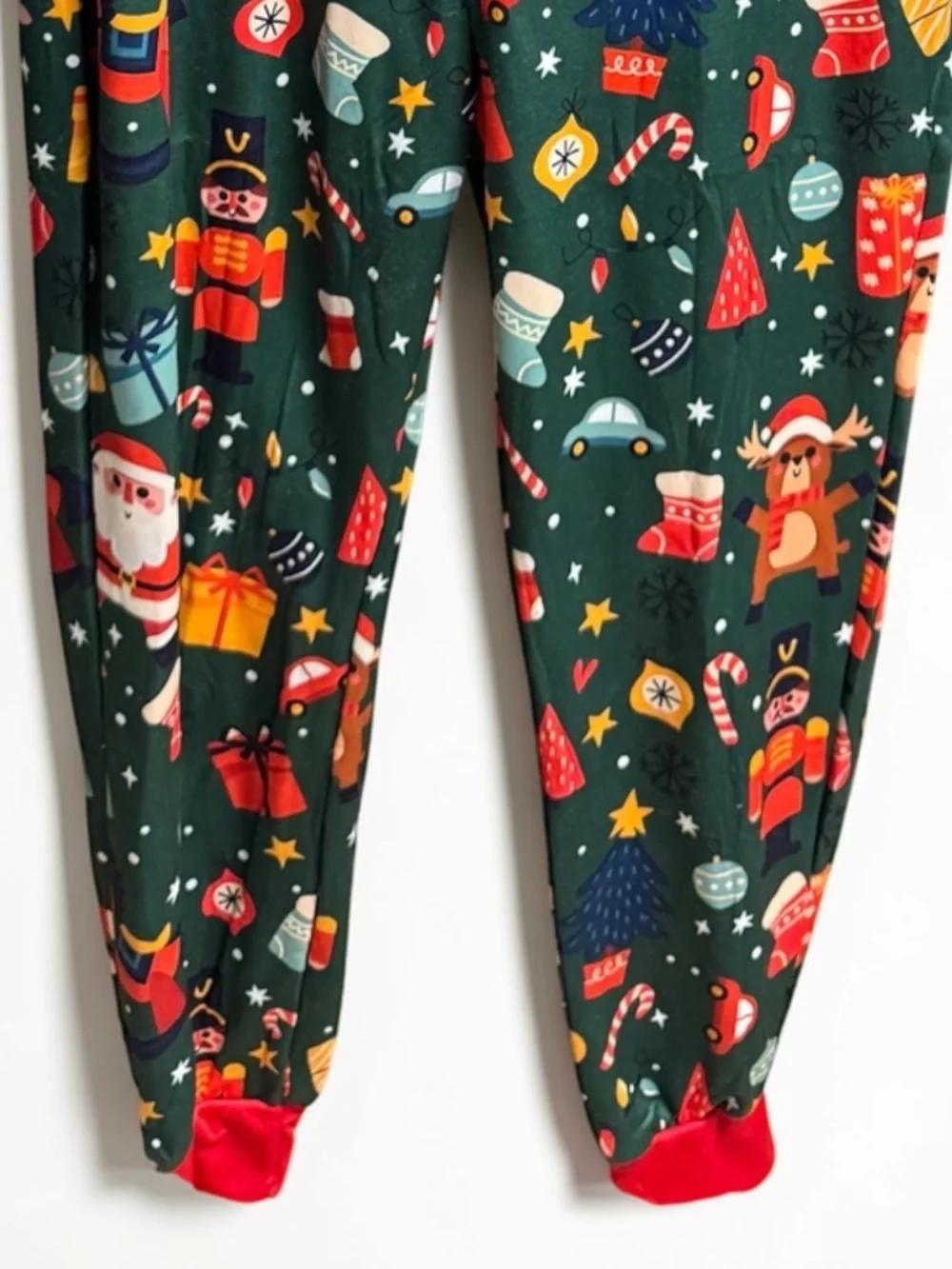 Christmas Pajama Onesie Women’s Small Super Soft Hooded Holiday One Piece NWOT